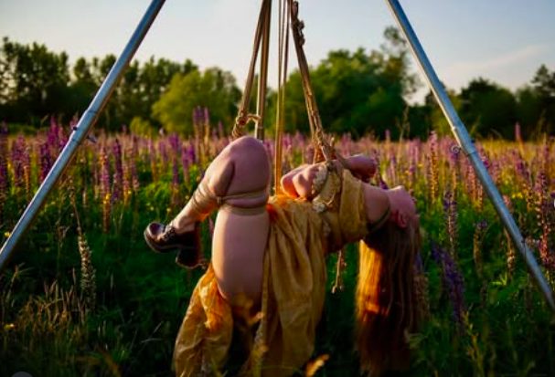 shibari rigging point height